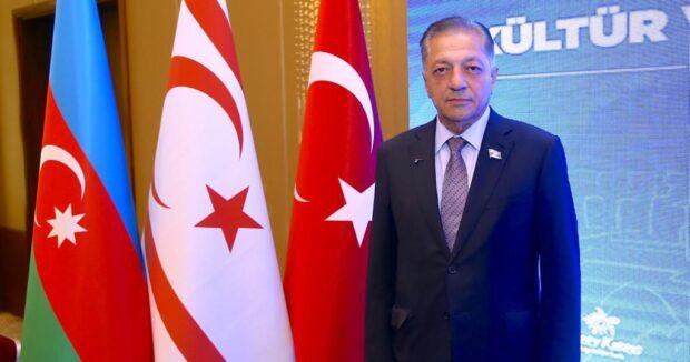 Cavanşir Feyziyev Şimali Kipri təbrik etdi - FOTO