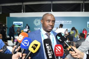 Afrika bunun üçün 1,3 trilyon dollar axtarır - Nyambura