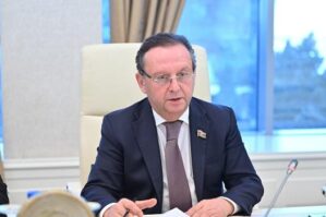 Rektorun deputat oğlu atasının dediklərini təkzib etdi: "Atam..."