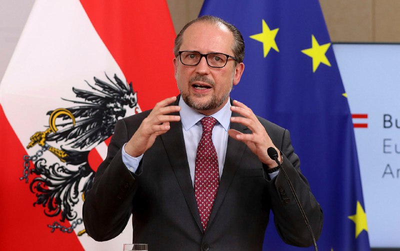 Rusiya Avropanı sarsıtmaq üçün bunu edir - Şallenberq