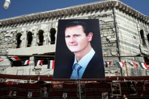 CNN: Bəşər Əsəd onlarla birlikdə Dəməşqdən qaçıb