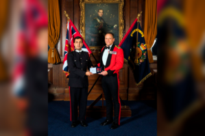 Hərbçimiz İngiltərədə təltif edildi - FOTO 28 Hərbçimiz İngiltərədə təltif edildi - FOTO