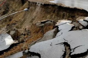 Bakıda uçqun: ölən var