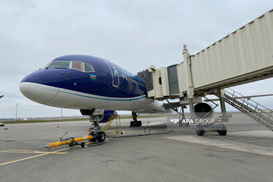 AZAL Bakıdan Qroznı və Mahaçqalaya aviareysləri dayandırdı