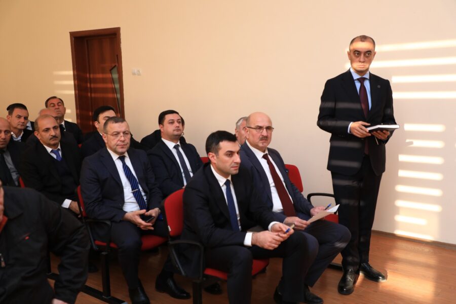 Niyazi Bayramov Gəncədə vətəndaşlarla görüşdü - FOTO