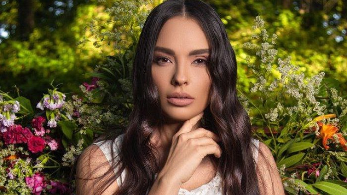 Türkiyədə xoşagəlməz duruma düşən müğənnimiz: "Utanmıram!"