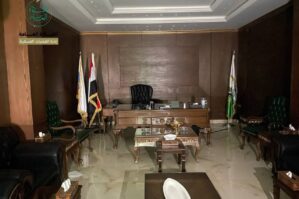 Əsəd ordusunun qərargahı ələ keçirildi - FOTOLAR