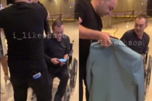 Sərdar Ortaç əlil arabasında - VİDEO