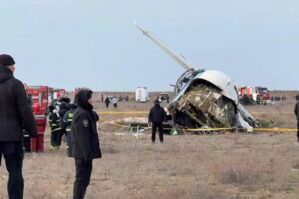 Qəzaya uğrayan təyyarənin 5 ekipaj üzvündən 3-ü sağdır - Nazir açıqladı