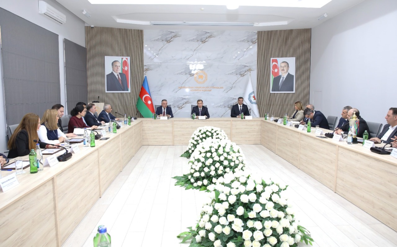  “Nə? Harada? Nə zaman?” oyununun qalibləri mükafatlandırıldı - FOTOLAR