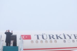 Əroğanı Misirdə Hakan Fidan qarşıladı