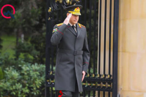 Rəsmilər Fəxri xiyabanda - FOTOLAR