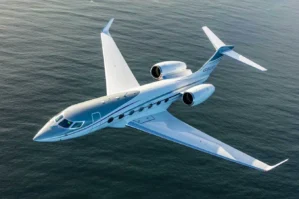 Bakıdan Aktauya uçan təyyarədə problem yarandı