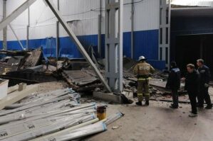 Rus generalın avtomobilinin partladılma anı... - VİDEO