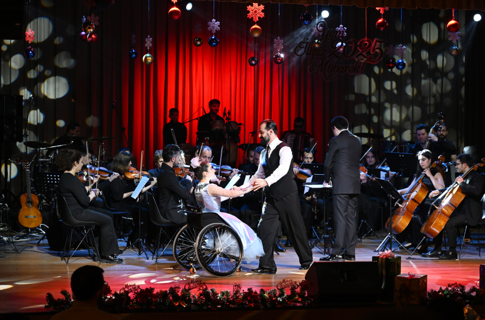 Leyla Əliyeva və Arzu Əliyeva DOST İnklüziv İnkişaf və Yaradıcılıq Mərkəzində - FOTOLAR