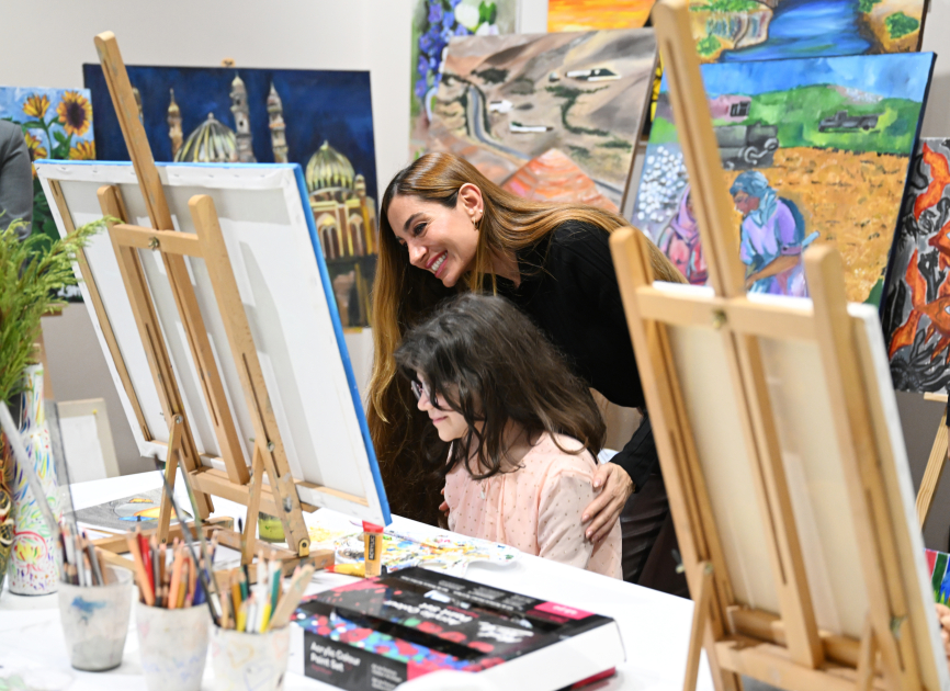 Leyla Əliyeva və Arzu Əliyeva DOST İnklüziv İnkişaf və Yaradıcılıq Mərkəzində - FOTOLAR