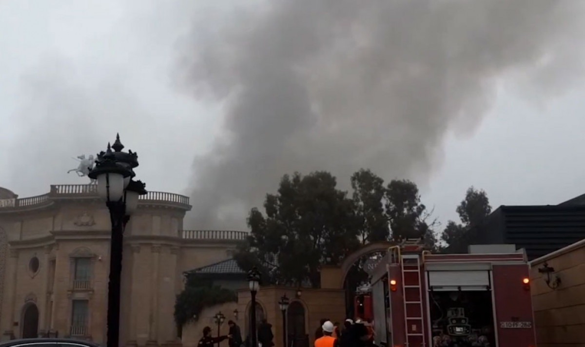 Şadlıq evindəki yanğında xəsarət alan olub?