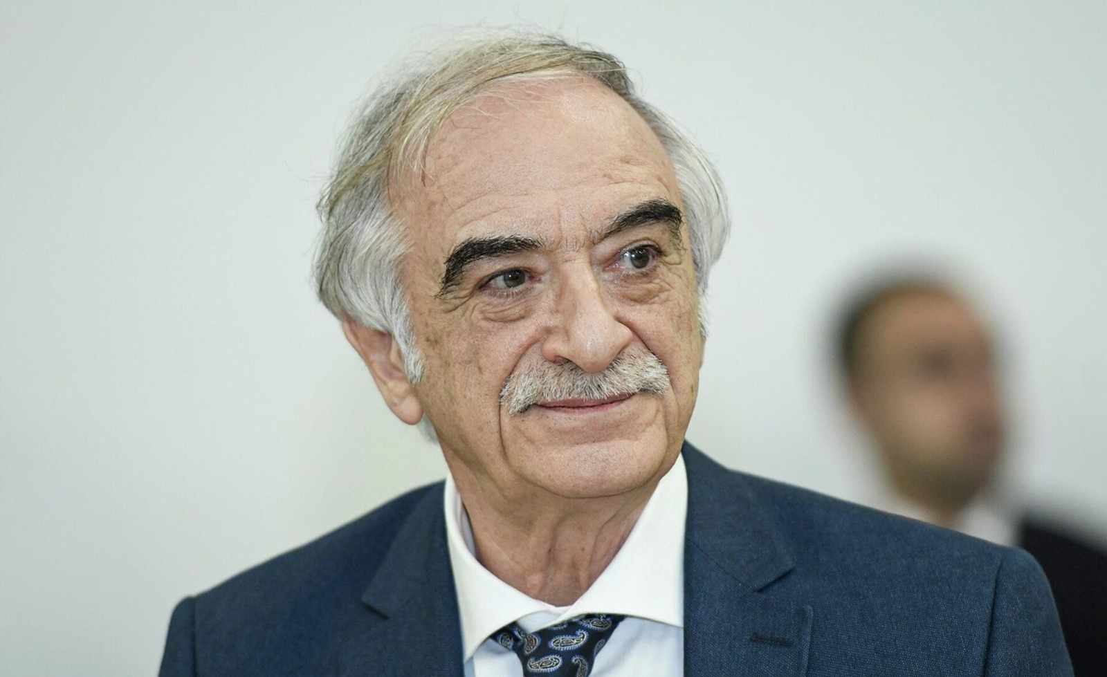 Prezident Polad Bülbüloğlu ilə bağlı sərəncam imzaladı