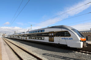 Abşeron dairəvi dəmir yolu üzrə qatarların yeni hərəkət cədvəli... - FOTOLAR