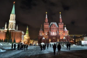 Putin fərman imzaladı: onlar Rusiyanı tərk etməlidir