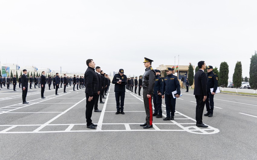 Vilayət Eyvazov xidmətə qəbulla bağlı sıra baxışı keçirdi - VİDEO 1 Vilayət Eyvazov xidmətə qəbulla bağlı sıra baxışı keçirdi - VİDEO