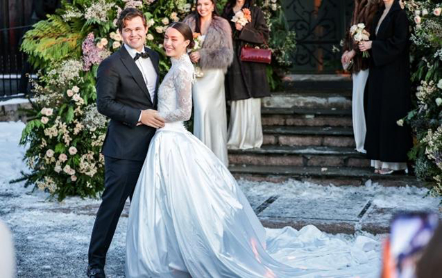 Maqnus Karlsen evləndi - FOTOLAR