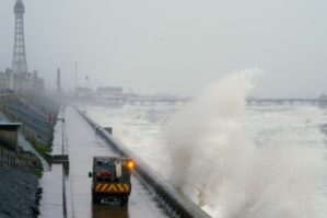 “Eovin” dəhşəti 75 mindən çox evi işıqsız qoydu