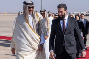 Əsəd getdi, o gəldi – Suriyada yeni hökumətin ilk xarici qonağı