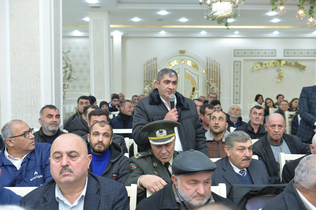 Taleh Qaraşov iki kəndin sakinləri ilə səyyar görüş keçirdi - FOTOLAR