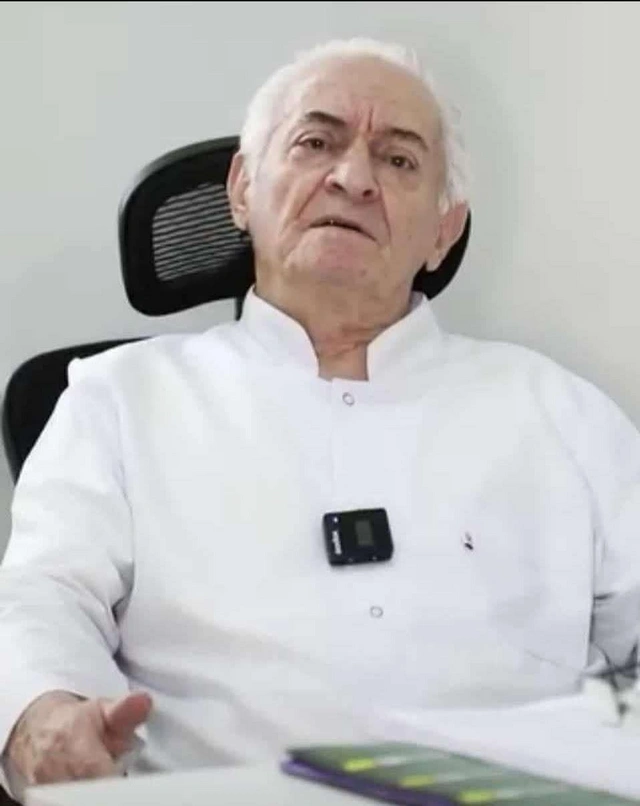 Azərbaycanda tanınmış həkim vəfat etdi - FOTO