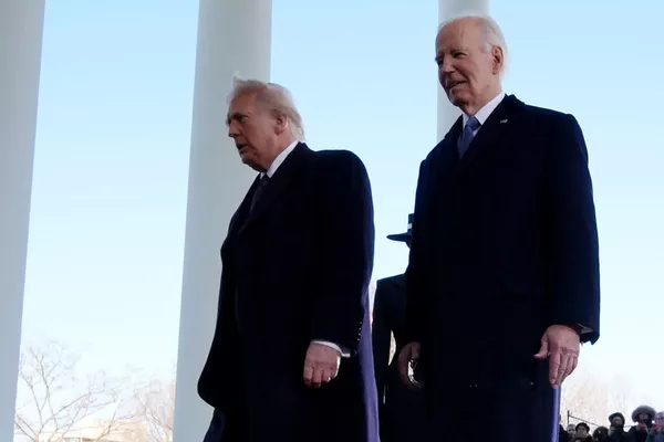 Trampın andiçmə mərasimindən geriyə qalanlar - FOTOLAR