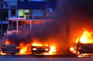 Rusiya Ukraynanın bu şəhərinə hücum etdi: Ölən və yaralananlar var - FOTO