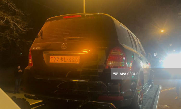 Daha bir avtoqəza: Bu dəfə satıcılar ağır xəsarət aldı - FOTO