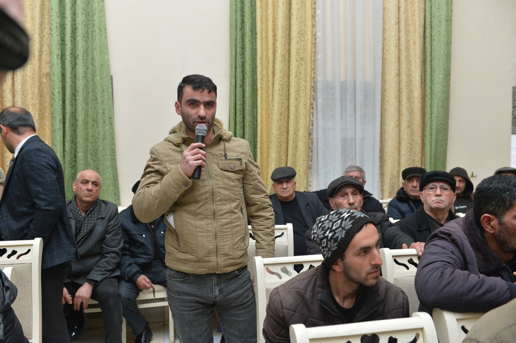 Taleh Qaraşov iki kəndin sakinləri ilə səyyar görüş keçirdi - FOTOLAR