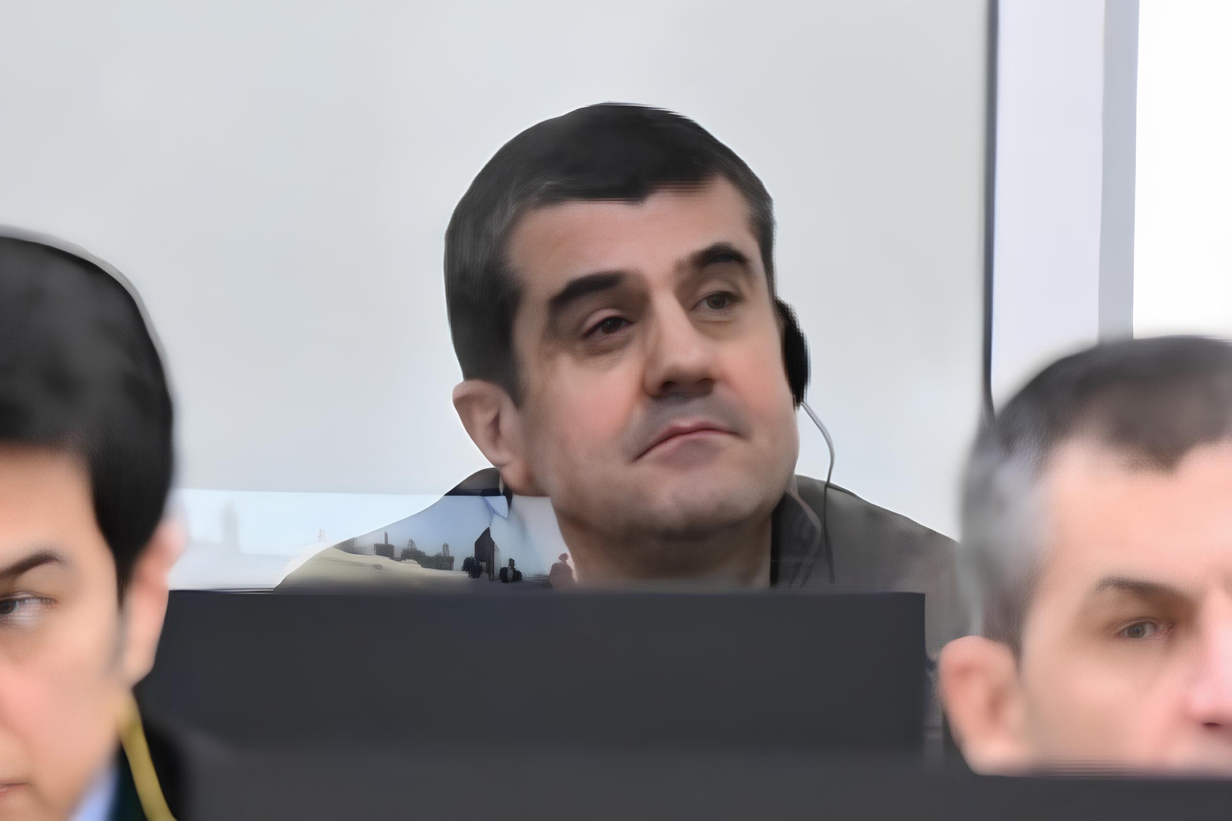 Araik Arutyunyan 34 yaşlı kişini işə saldı - Tapança olayı