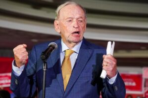 Kretyen Trampa meydan oxudu: Hər iki dünya müharibəsində...