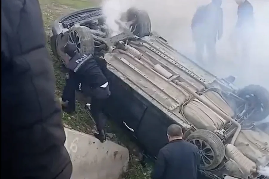 Yuxulayıb sükanı oğluna verdi, faciə yaşandı - Hacıqabulda ağır qəza