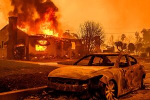 ABŞ-dakı yanğınlarda kənar müdaxilə izi: Rəsmilərdən açıqlama