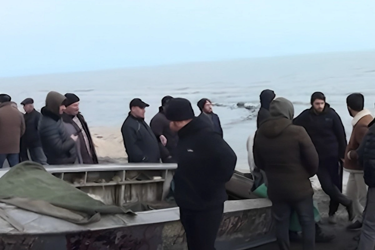 İtkin düşən balıqçılarla bağlı son vəziyyət...