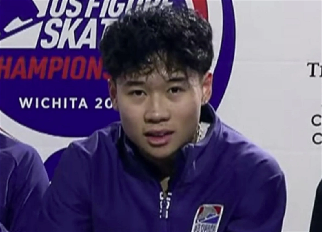 Təyyarə qəzası: iti sahibini belə xilas etdi