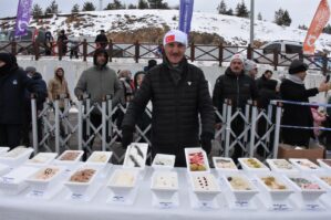 Türkiyə ilkə imza atdı: bu dondurmalar Rekordlar Kitabına düşdü