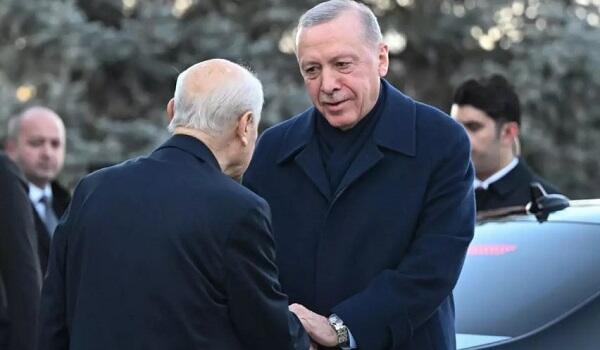 Ərdoğanla Baxçalı arasında palto dialoqu - VİDEO