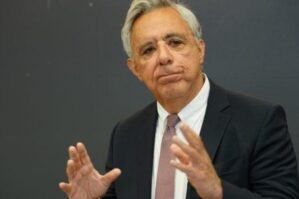 Oskanyan ABŞ-la sazişdən danışdı: "Ən mübahisəli tərəfi..."