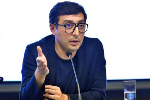 Fərid Qayıbovun işdən çıxarılan müavini ilə şok görüntüsü - Prezidentin sərəncamından sonra...