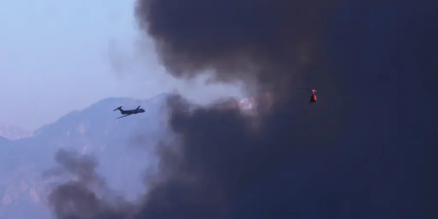 Los-Ancelesdə yanğınsöndürmə təyyarəsi dronla toqquşdu