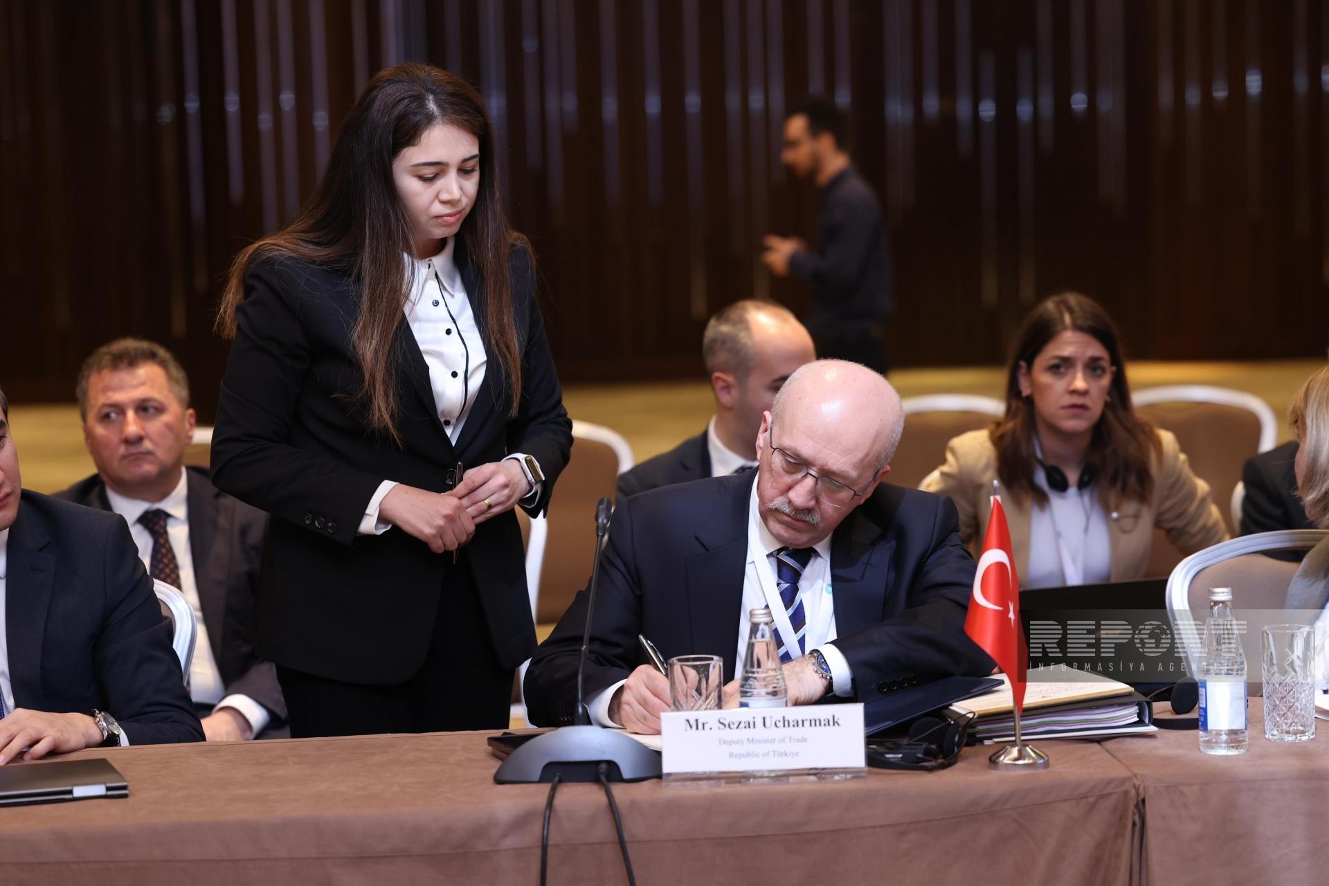 Bakıda mühüm sənədlər imzalandı - FOTOLAR