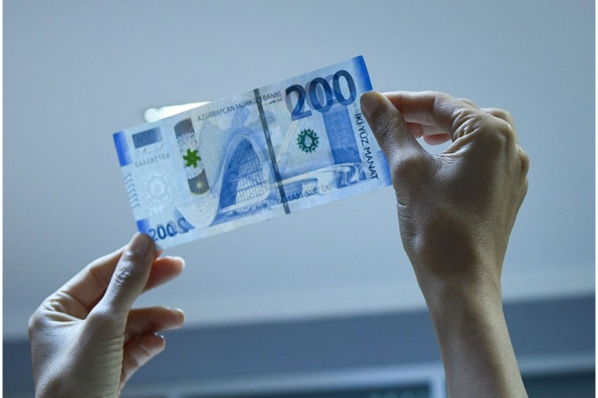 Saxta əskinaslarla alış-veriş etdi, saxlanıldı