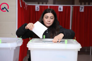 Seçki prosesindən FOTOLAR