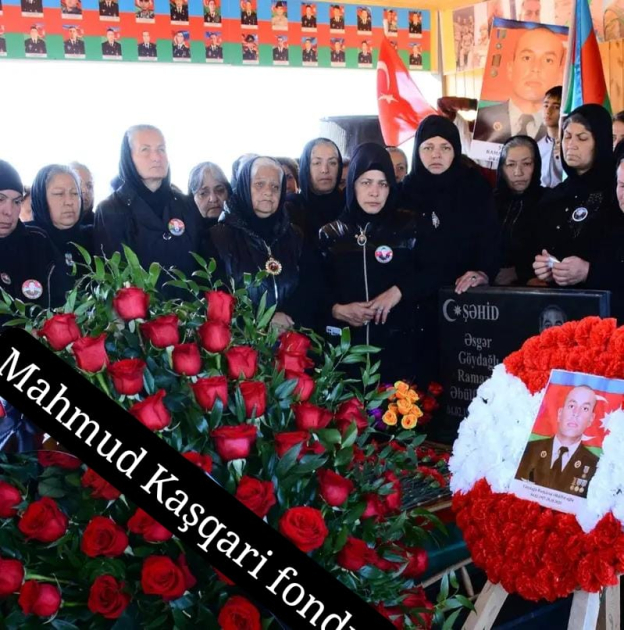 Mahmud Kaşqari adına Beynəlxalq Fond şəhidlə bağlı film təqdim etdi - FOTO