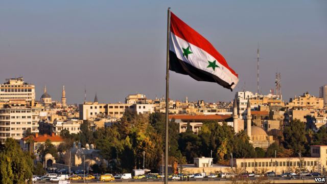Yaxın Şərqdə yeni təlatüm: Barrakın açıqlaması Suriyada vəziyyəti gərginləşdirdi 1 suriya bayragi 1